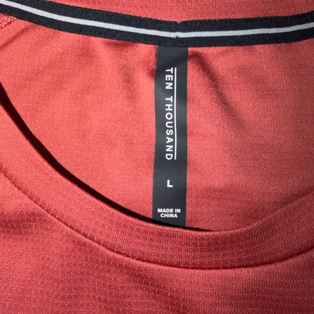 Ten Thousand Mens Lightweight Training Shirt Red TTKT012 Microfiber Eyelet L - Picture 2 of 7